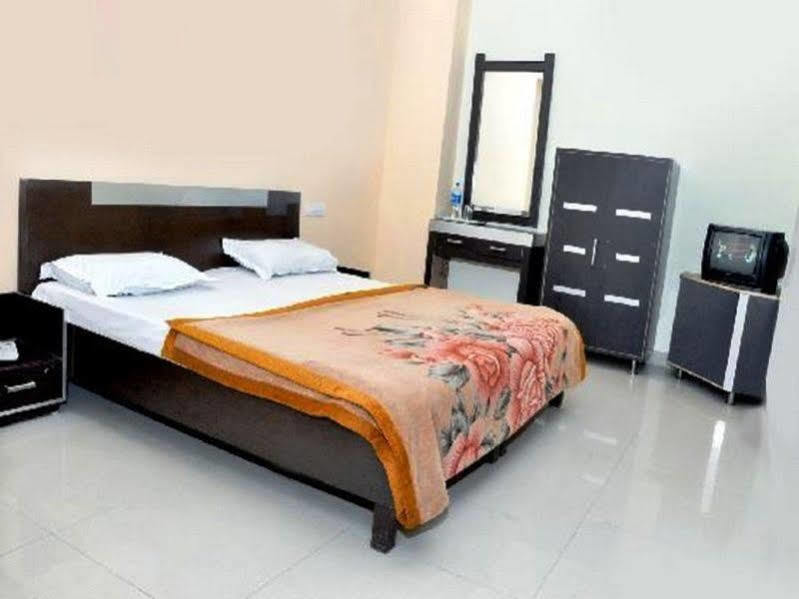 Sukhman International Hotel Near Amritsar Railway Station Kültér fotó